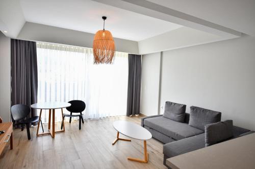 Гостиная зона в Bliss Loft