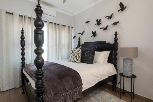 One More Night Apartment E203