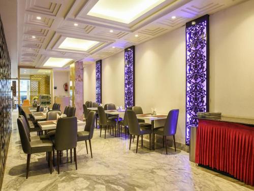 Restaurace v ubytování Hotel Banz Near Indira Gandhi Airport Delhi