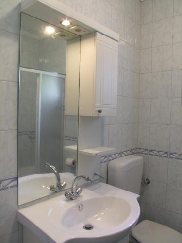 Ванная комната в Apartments Lorenco
