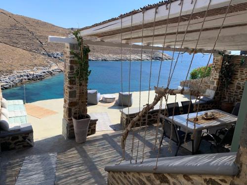 Galerija fotografija objekta Kythnos Beach house u gradu 'Kythnos'