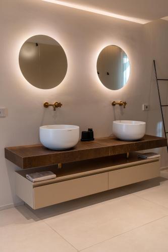 Ένα μπάνιο στο Villa Ludamu Luxury Home