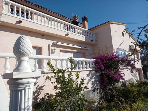 Villa Leo con vistas al mar y piscina privada