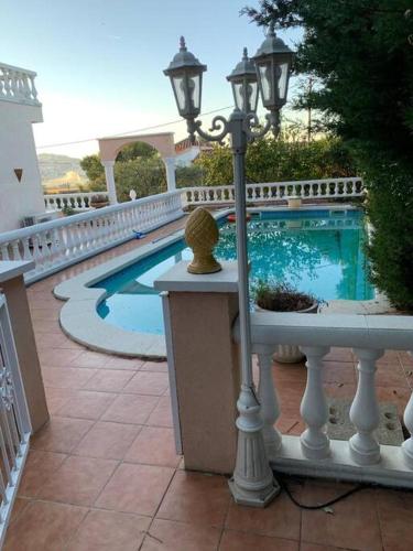 Villa Leo con vistas al mar y piscina privada