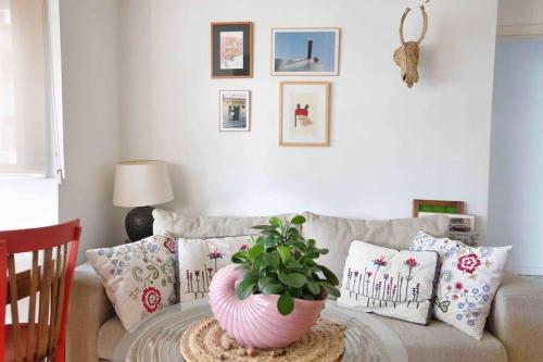 Piso céntrico, bonito, acogedor, luminoso con plaza de parking