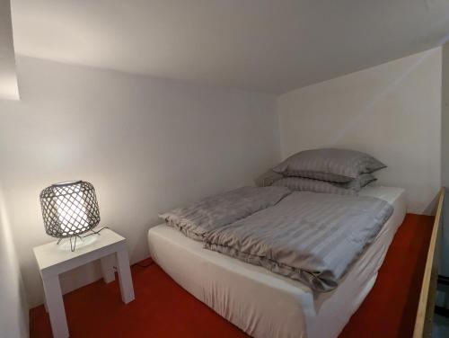 Кровать или кровати в номере Schönes Apartment am Rhein - Zentral 1