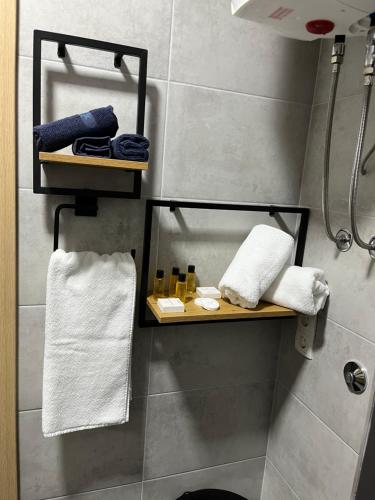 Ένα ή περισσότερα κρεβάτια σε δωμάτιο στο Apartman Ena Fojnica