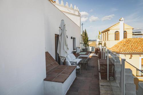 Balkoni atau teres di La Ermita Suites - Único Hotel Monumento de Córdoba