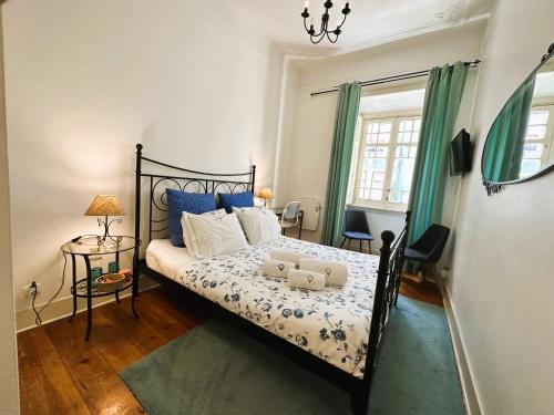 Estrela Charming Rooms by HOST-POINT
