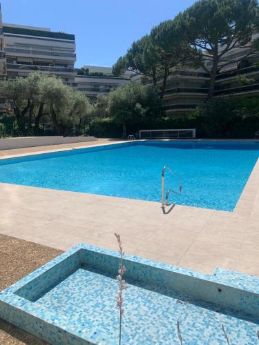 magnifique studio 4 personne à deux pas de la plage