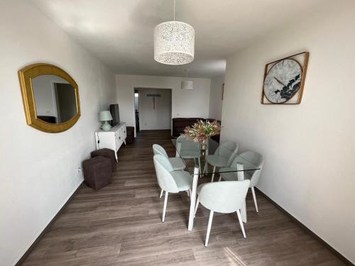 Jetes holiday apartment with pool and wifi