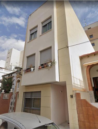 Holidays2Malaga Olletas 2 bedrooms & 2 bathrooms with patio
