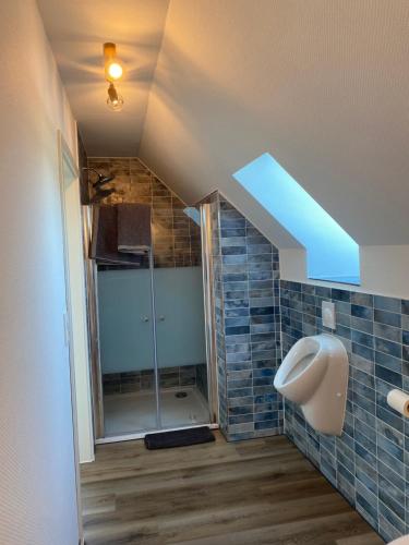 Ένα μπάνιο στο Ferienwohnung Stille am Haff
