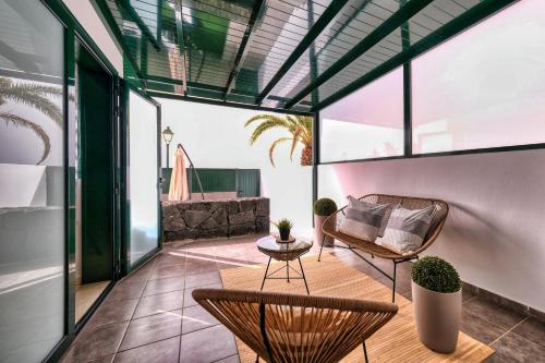Foto Casa Costa Esmeralda Plus - Pool and Relax By Lanzarote Vacation Homes 2