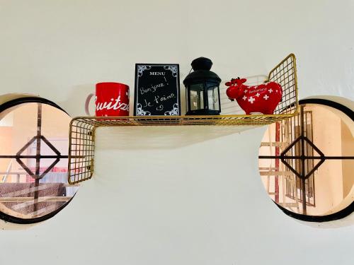 Φωτογραφία από το άλμπουμ του Tagaytay Swiss cabin Netflix/Wifi/Parking σε Tagaytay