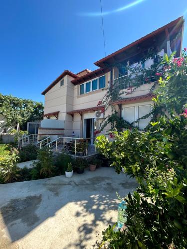 Villa Elia