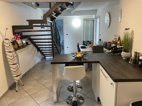 Η κουζίνα ή μικρή κουζίνα στο Charming two bedroom house