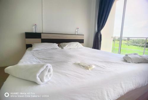 Gallery image of 115 Townhouse in Ban Khlong Krang