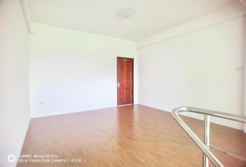 Gallery image of 115 Townhouse in Ban Khlong Krang