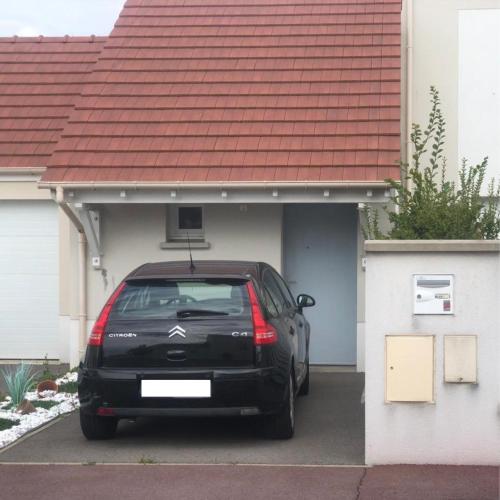Φωτογραφία από το άλμπουμ του LILYA HOUSE σε Saint-Pierre-du-Perray