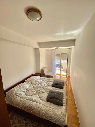 Lova arba lovos apgyvendinimo įstaigoje Danilo's apartment