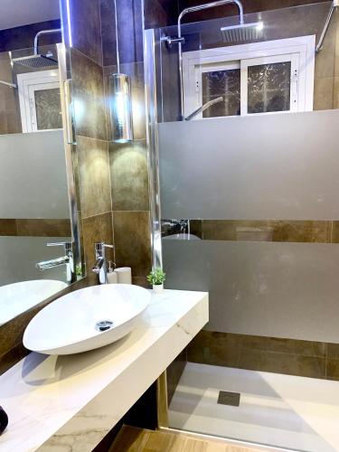 Apartamento PREMIUM con Piscina - Recepción 24 hs