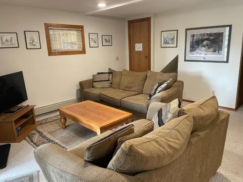 Cedar House – Photos 4