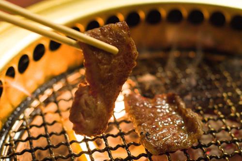 Kemudahan BBQ tersedia untuk tetamu di hotel