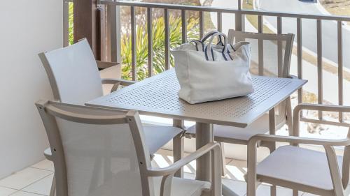 Balkón nebo terasa v ubytování Oaks Casuarina Santai Resort