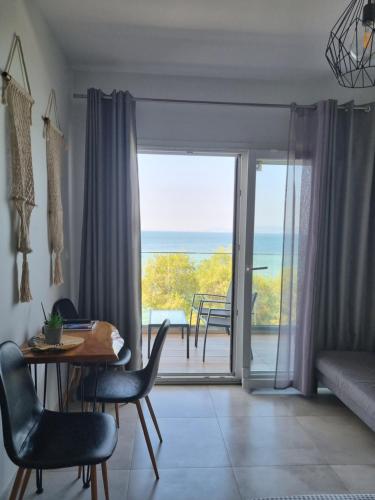 Paradise sea view apartment