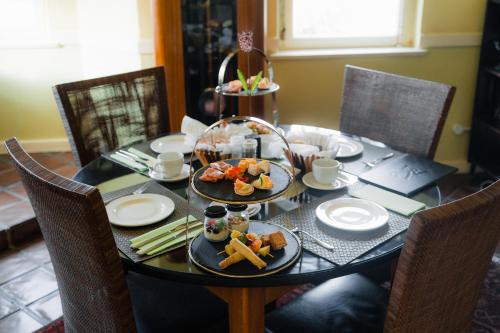 Еда / где поесть недалеко от гостевого дома