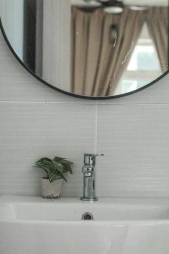 Bilik mandi di Crystal Luxury House 高级水晶屋 Near Jonker street