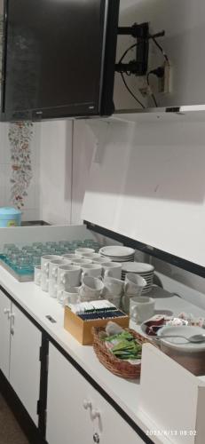 Η κουζίνα ή μικρή κουζίνα στο Hotel ESER