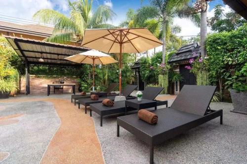 Gallery image of 6BR Laguna Bangtao Seaside Swimming Pool Villa in Phuket Town