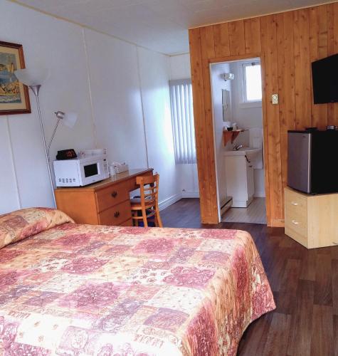 Gallery image of Motel & Camping Fort Ramsay in Gaspé