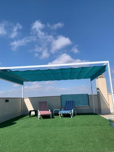 penthouse center Torrevieja, private terrace, near the beach