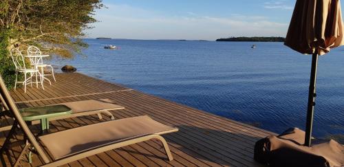 Oceanfront Garden Cottage - private cove beach