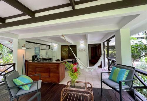 BEACHFRONT Coral Studio – Photos 5
