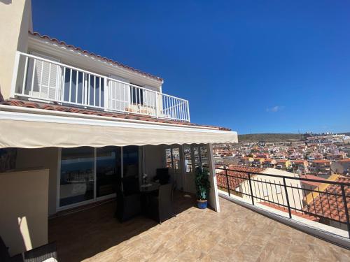 Fotografia z galérie ubytovania Casa lillibror with private jacuzzi and ocean view v destinácii Las Palmas de Gran Canaria