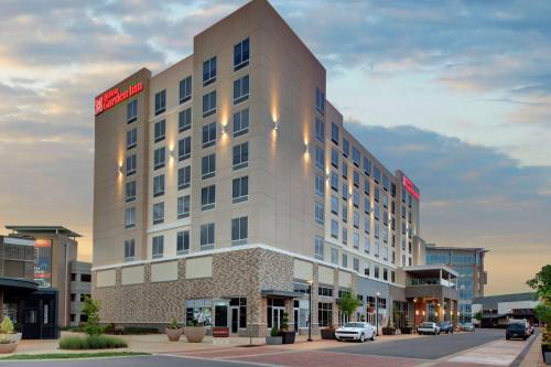 Hilton Garden Inn Charlotte Waverly Image