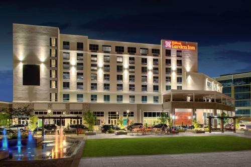Hilton Garden Inn Charlotte Waverly Image