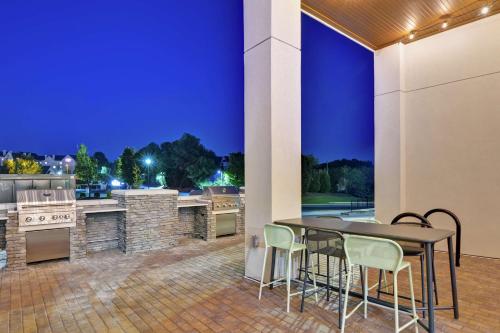 Home2 Suites By Hilton Charlotte Piper Glen Image