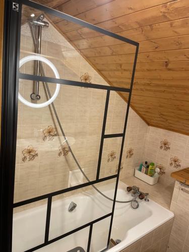 Bilik mandi di Appartement 6 personnes les Contamines Montjoie