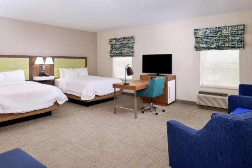 Postel nebo postele na pokoji v ubytování Hampton Inn and Suites Port Aransas