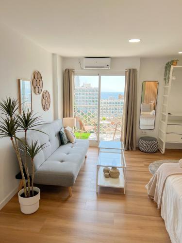 Cozy Jupiter Studio Sea Views & Year-Round Pool