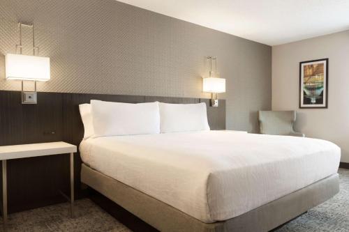 Hilton Garden Inn Washington DC Downtown Image