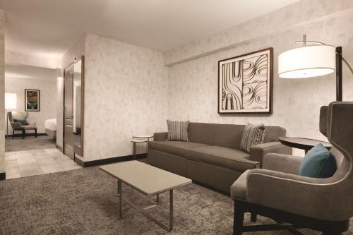 Hilton Garden Inn Washington DC Downtown Image