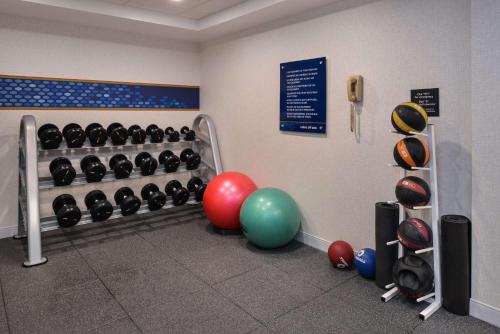 Hampton Inn & Suites Denver-Speer Boulevard Image