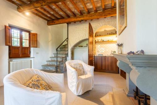Ruang duduk di Villa Caporlese