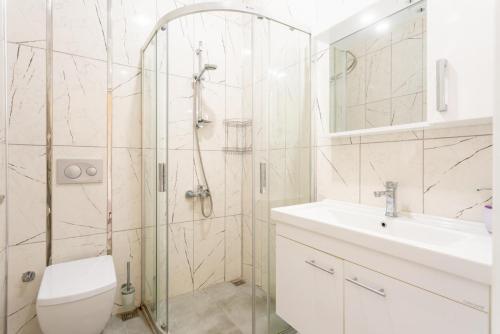 Koupelna v ubytování Villa Duman 1